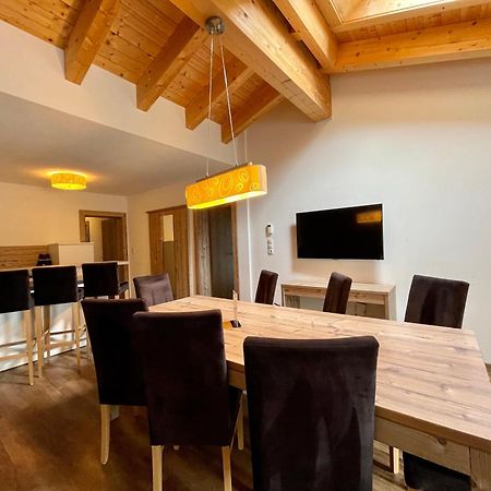 זולדן A Casa Saphir Appartement-Hotel מראה חיצוני תמונה