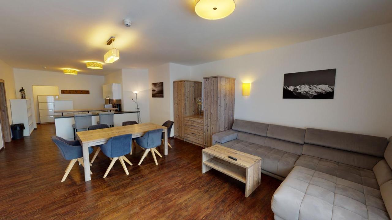 זולדן A Casa Saphir Appartement-Hotel מראה חיצוני תמונה