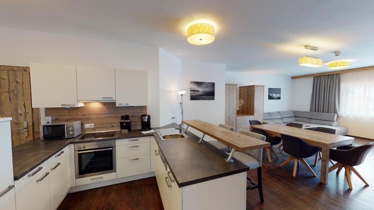 זולדן A Casa Saphir Appartement-Hotel מראה חיצוני תמונה