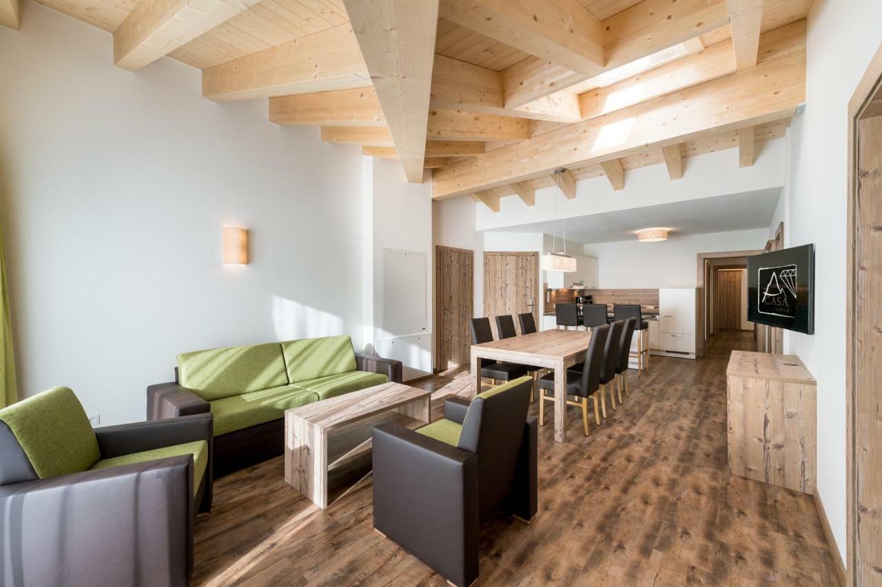 זולדן A Casa Saphir Appartement-Hotel מראה חיצוני תמונה